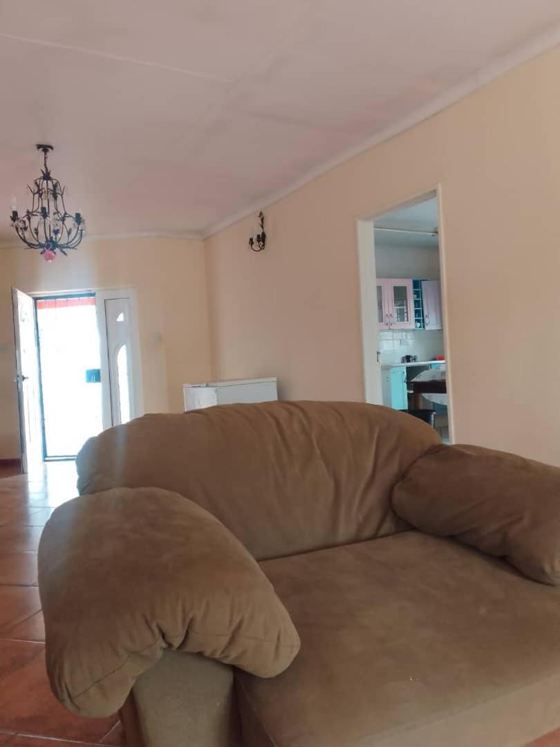 가보로네 Sugar Shack Backpackers Botswana B&B 외부 사진